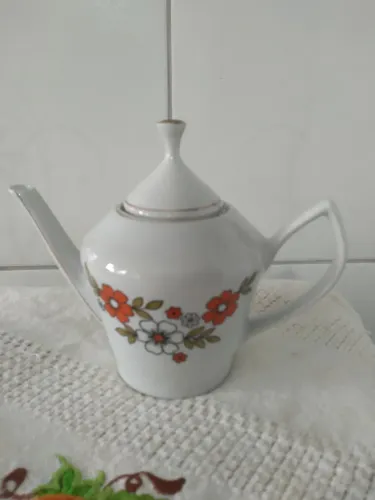 Bule porcelana pozzani