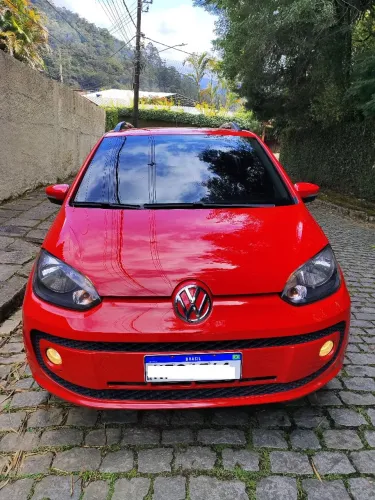 Abaixo da Fipe Up! TSI 2017 - 74.000 Km, Econômico e Impecável