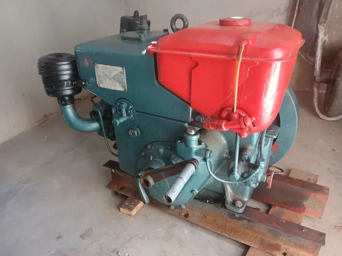 Motor yanmar b9
