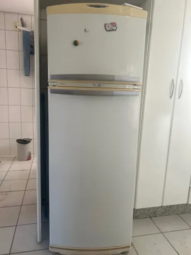Geladeira Brastemp 340 litros