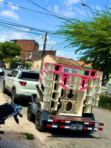 Projeto paredão com carrocinha já emplacada