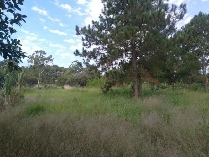 Área à venda em Caieiras, Laranjeiras
