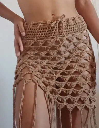 Saída de praia+ biquíni veste P e M