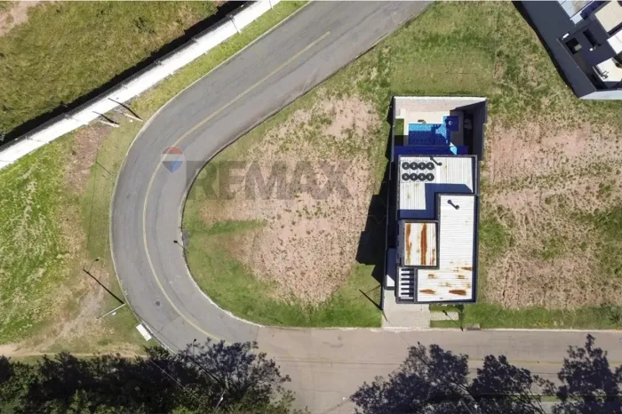 Terreno venda 357m² Condomínio Bella Vittà - Parque Corrupira - Jundiaí