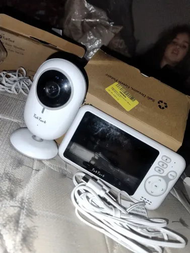 Babá Eletrônica TakTark BM612 com Câmera e Visão Noturna - Nova