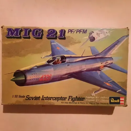 Tenho Mais Kit Plastimodelismo 1/32 MIG - 21 Revell Modelismo
