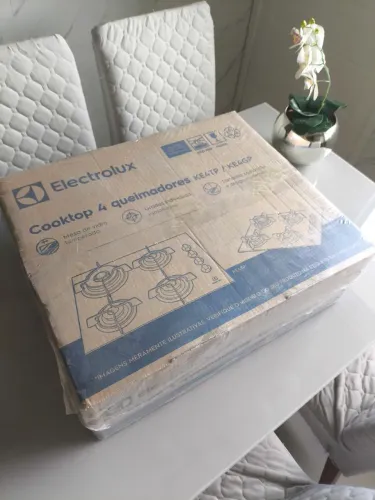 Vendo Cooktop novo, nunca usado, possui nota fiscal 
