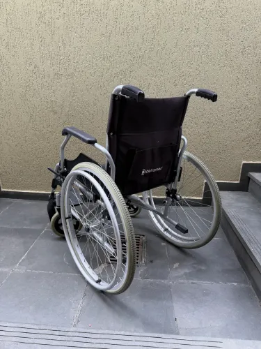 Cadeira de rodas alumínio dobrável até 120kg