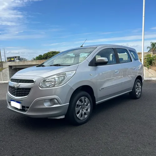 Chevrolet Spin LT 1.8 8V Econo.flex 5P Mec. 2013