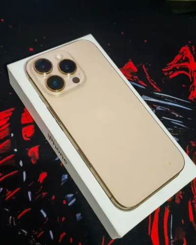 iPhone 16 Pro 128 Gb Gold Titanium