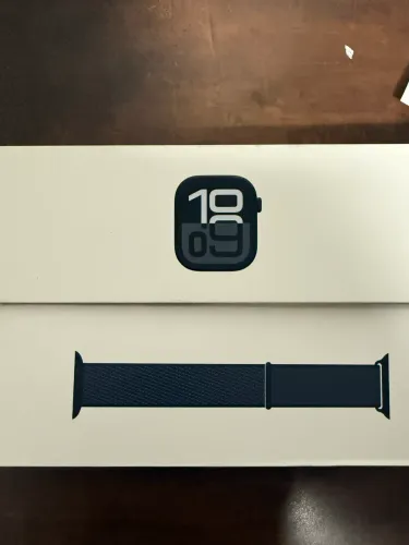 Apple Watch Series 10 42mm GPS Preto + Sport Loop Original
