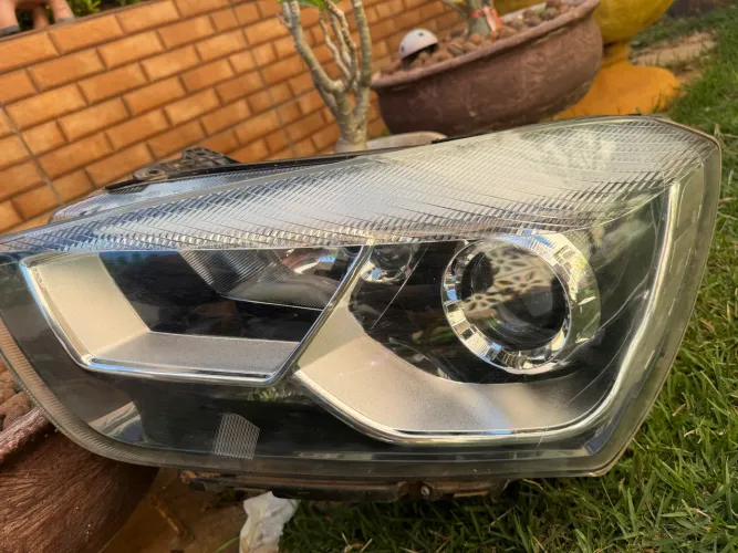 FAROL JAC T40 LADO ESQUERDO 
