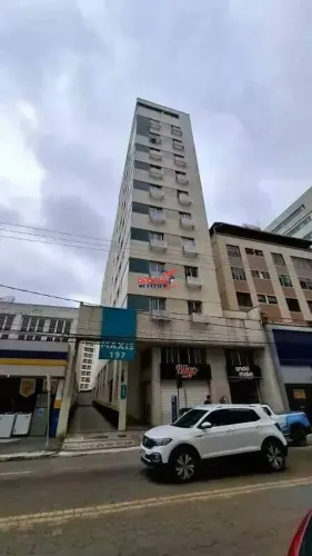 Cobertura Duplex Mobiliada com 3 Quartos no Centro de Viçosa