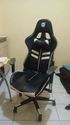 Cadeira game p vende logo 