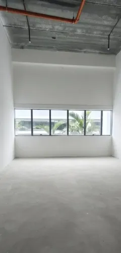 Sala Comercial Square Corporate SC| Pé Direito Duplo - Potencial Mezanino