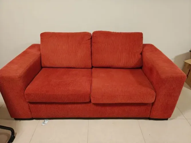 Sofá tecido terracota