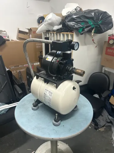 Pressurizador de água Schneider modelo PWB .20lB