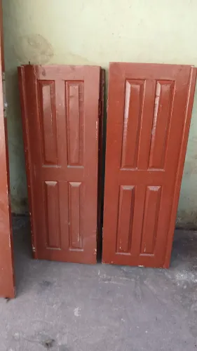 Vende-se Janela de 1,50x1.0 MT e Porta de 2.20x0.70 MT