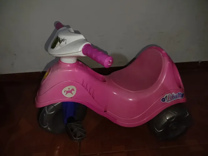 Triciclo infantil 