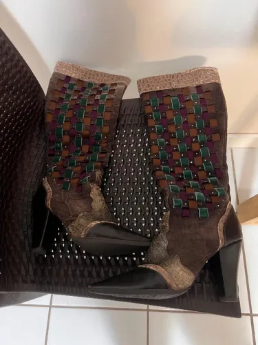 Bota Vizzano calça 35
