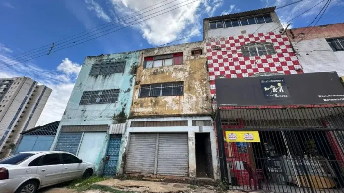 Prédio à Venda na EQNN 1/3, Ceilândia Norte 