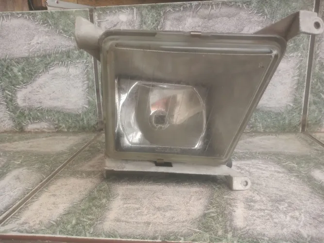 Farol milha Tempra antigo 
