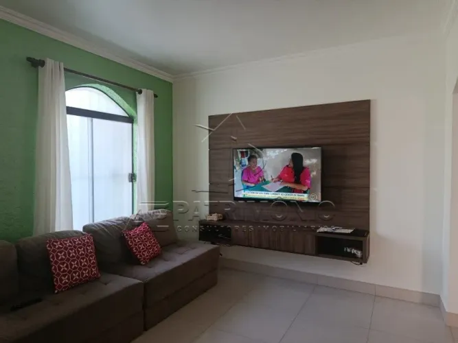 CASA 3 DORMITORIOS NO PARQUE LARANJEIRAS