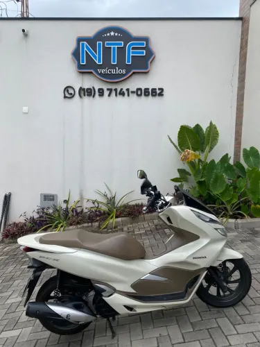 PCX 150/DLX