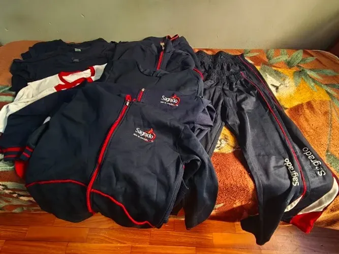 Kit 12 peças uniforme Sagrado coração