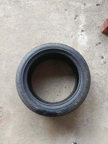 Pneu Pirelli Cinturado 215/50 R17