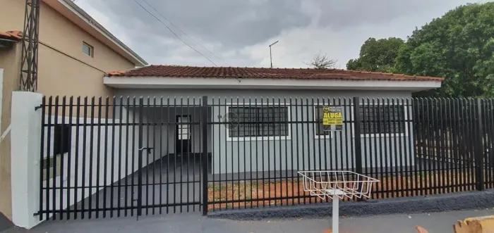 Casa para venda com 200 m² e 2 quartos em Vila Moraes, Piratininga - SP