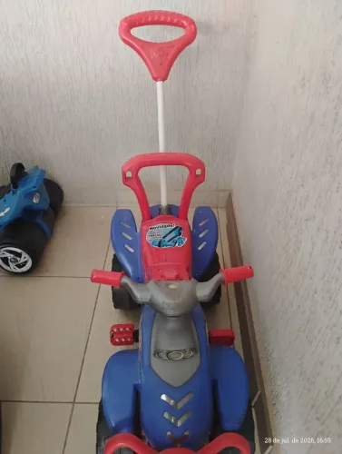 Quadriciclo infantil