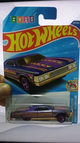 Hot Wheels Layin' Lowrider