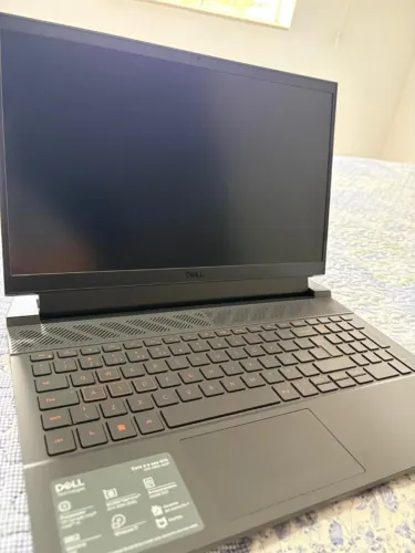 Notebook dell G15 5530 8GB ram, i5, 512 memoria.
