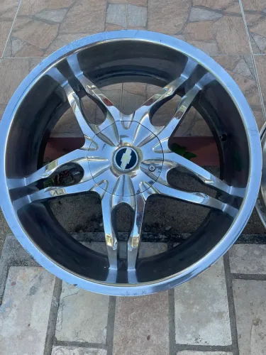 Rodas aro 22 universal cromada 