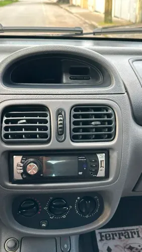 Renault Clio Rn/alize/expr./1.0 Hi-power 16V 5P 2003