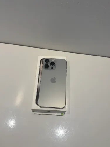 iPhone 15 PRO MAX | Bat 84%