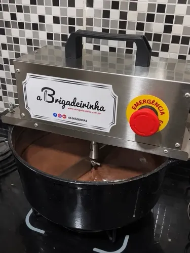 Panela para Mexer Doces - A Brigadeirinha
