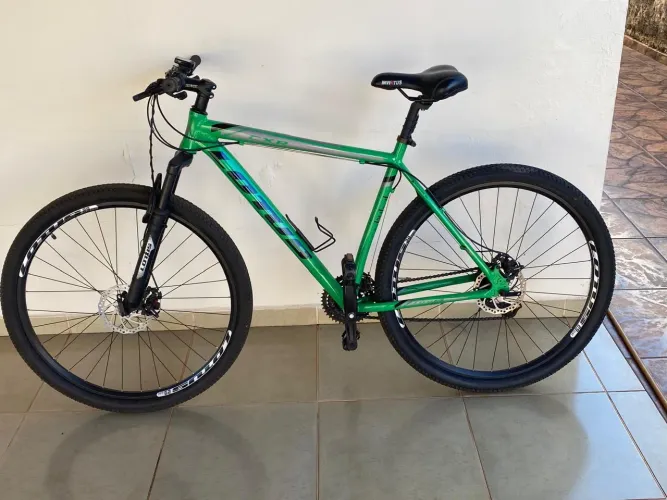 Vende-se Bicicleta Lótus