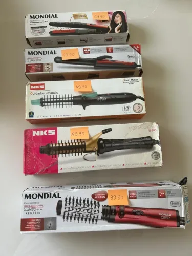 Babyliss e chapinhas 40,00 cada