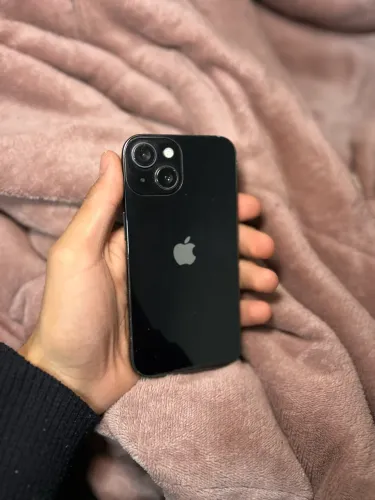 iPhone 15 128gb tela quebrada mas dá sinal de vida
