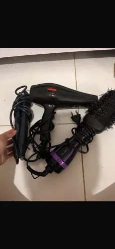 Secador/ chapinha / escova secadora