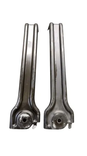 Par Suporte Inferior Parachoque Dianteiro Hilux 2013