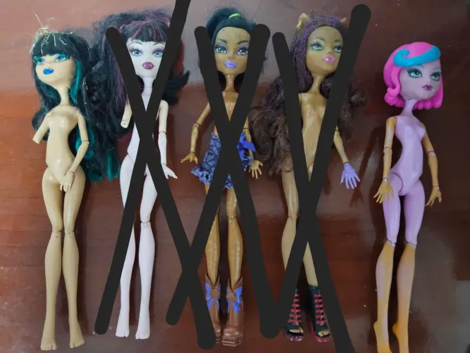 Sucatas MonsterHigh e acessórios