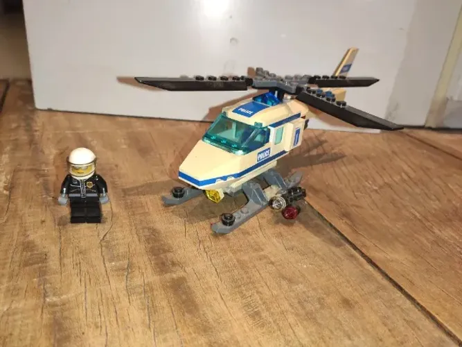 Lego City 7741 - Helicóptero De Polícia (Original)