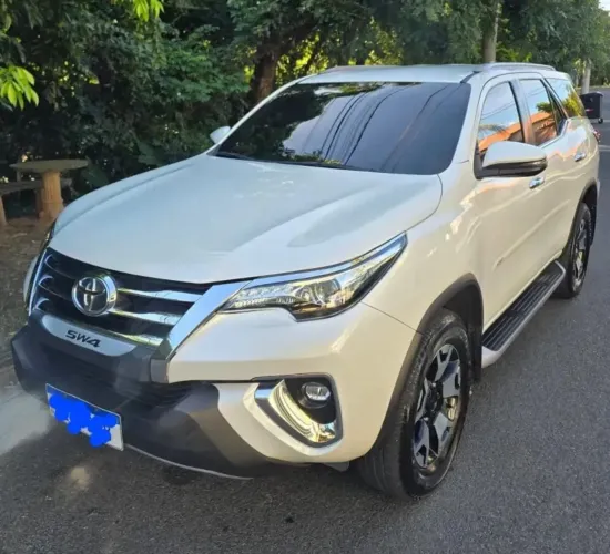 Toyota Hilux SW4 SRX Diamo. 4X4 2.8 TB DIE AUT 2020