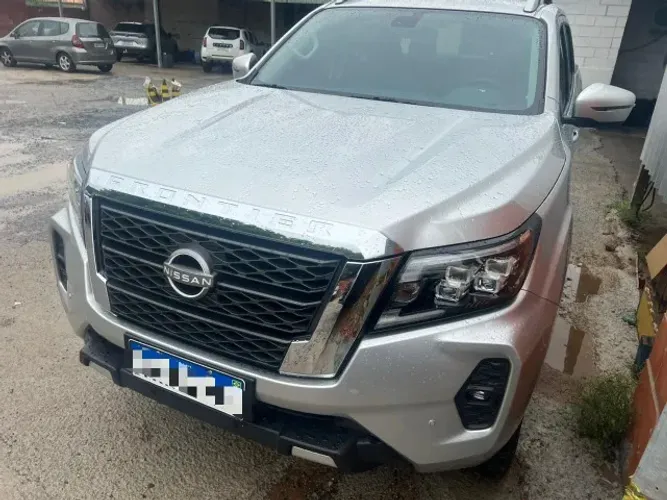 Nissan Frontier XE CD 4X4 2.3 Bi-TB Diesel Aut. 2025