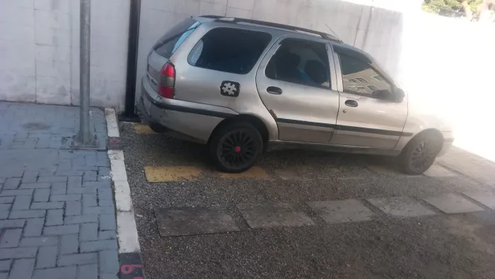 Fiat Palio Weekend 1.5 MPI 4P (álcool) 1998