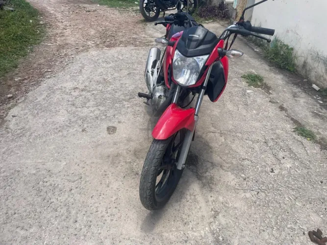 Vendo Fan 160 ano 2023 com 24km rodados