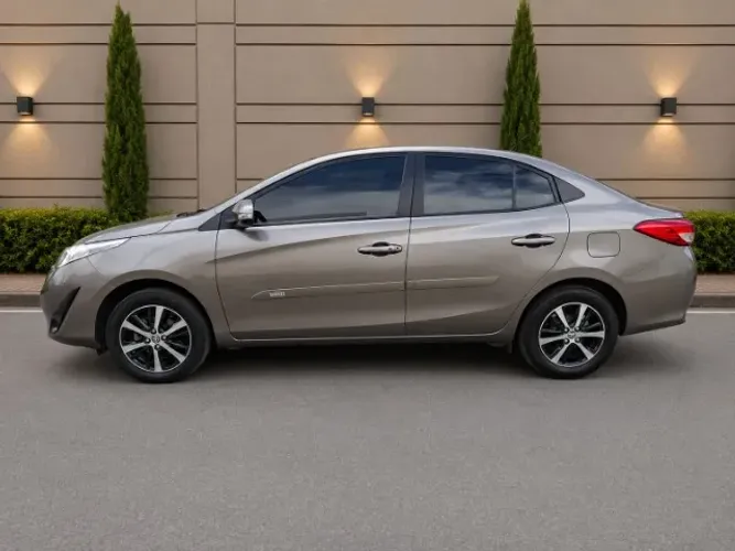 Toyota Yaris XS Sedan 1.5 Flex 16V 4P Aut. 2019